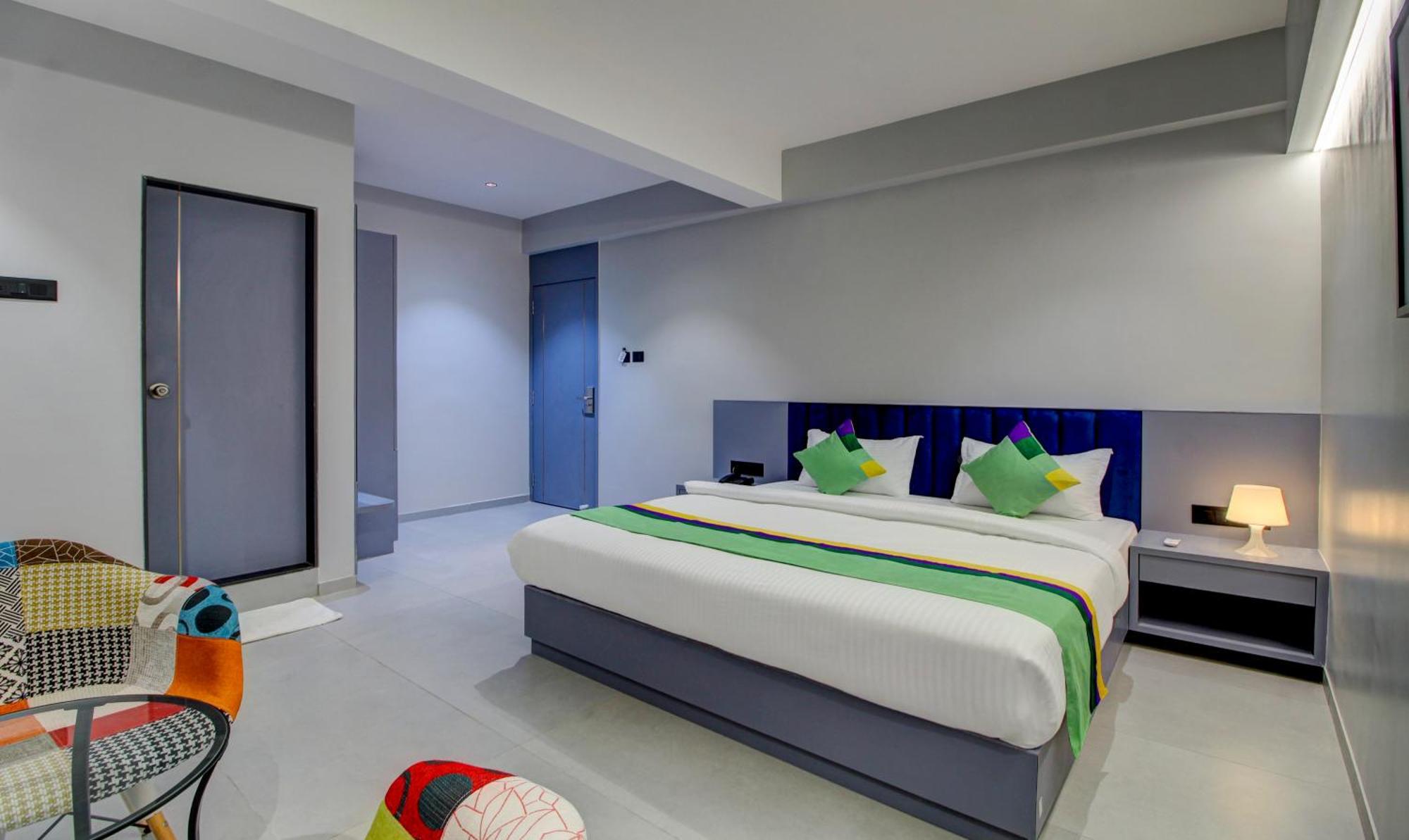 Comfort Inn Baner- Indian Nationals Only Pune Dış mekan fotoğraf